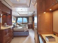CAPRI-I yacht charter: Twin Cabin