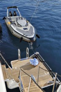 CHRISTINA-O yacht charter: New Swim Platform