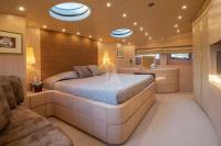 GLAROS yacht charter: VIP cabin