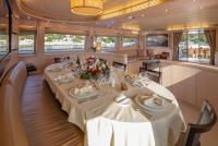 GLAROS yacht charter: Dining area I