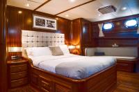 CAPRICORN-1 yacht charter: CAPRICORN 1 - photo 12