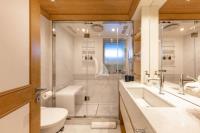 SOLAFIDE yacht charter: Twin Cabin Ensuite