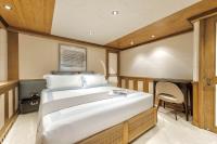 VIANNE yacht charter: Double Cabin