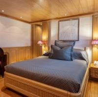 VIANNE yacht charter: Double Cabin