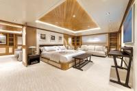 VIANNE yacht charter: Master Cabin