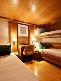 VIANNE yacht charter: Twin Cabin