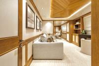 VIANNE yacht charter: Office with Sofa Bed