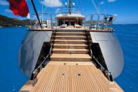 BARACUDA-VALLETTA yacht charter: Platform