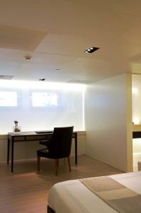 BARACUDA-VALLETTA yacht charter: Master office
