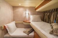 ALMAZ yacht charter: Twin Suite II