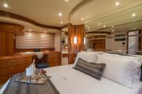 ALMAZ yacht charter: Master Suite