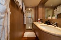 SANDI-IV yacht charter: Master Cabin Bathroom