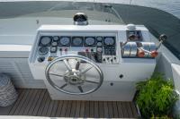 SANDI-IV yacht charter: Helm Station