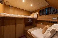 SANDI-IV yacht charter: Twin Cabin with pullman beds