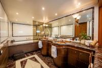 MOBIUS yacht charter: Master cabin en-suite facilities
