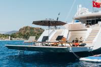 ALL-ABOUT-U2 yacht charter: ALL ABOUT U2 - photo 15