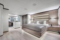 ALL-ABOUT-U2 yacht charter: master suite