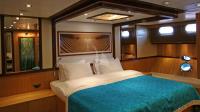 GETAWAY yacht charter: Forward Master Cabin