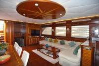 CARPE-DIEM-V yacht charter: CARPE DIEM V - photo 11