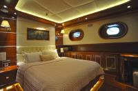 CARPE-DIEM-V yacht charter: CARPE DIEM V - photo 19