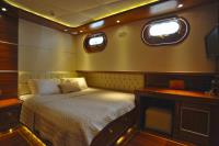 CARPE-DIEM-V yacht charter: CARPE DIEM V - photo 21