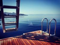 SHANGRA yacht charter: Access from aft deck swimming platform