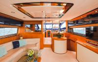 ANTAMAR-II yacht charter: Salon