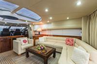 OCTAVIA yacht charter: Salon detail