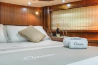 OCTAVIA yacht charter: VIP cabin's detail
