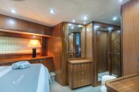 OCTAVIA yacht charter: VIP cabin