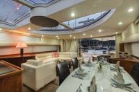 OCTAVIA yacht charter: Salon