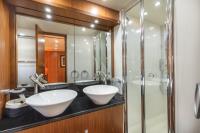 OCTAVIA yacht charter: Master cabin bathroom