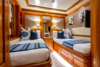 NEW-STAR yacht charter: Twin Cabin