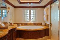 ST-DAVID yacht charter: VIP cabin bathroom