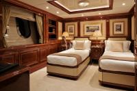 ST-DAVID yacht charter: Convertible (double/twin) guest cabin