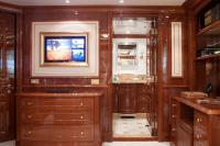 ST-DAVID yacht charter: Bathroom with bath at the guest cabin located at the central part of the lower deck