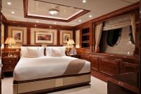 ST-DAVID yacht charter: Convertible (double/twin) guest cabin