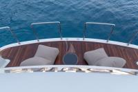 AQUILA yacht charter: Swimming platform