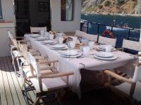 VERVECE yacht charter: Al fresco dining