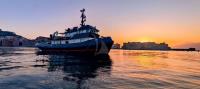 VERVECE yacht charter: Vervece Sunset