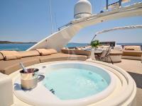 JULIE-M yacht charter: JULIE M - photo 6