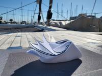 SYLENE yacht charter: Stylish napkin folding