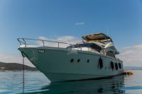 ULISSE yacht charter: Ulisse