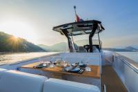 FLEUR yacht charter: Pardo Sunset Dining