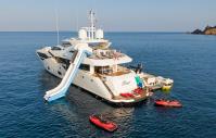 FLEUR yacht charter: Water Toys