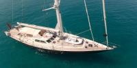 TIGA-BELAS yacht charter: TIGA BELAS - profile