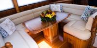 TIGA-BELAS yacht charter: TIGA BELAS - saloon