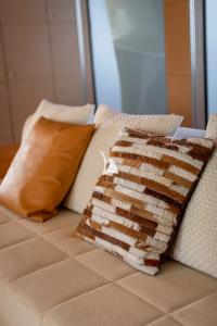 LUISA yacht charter: MY LUISA - DETAILS