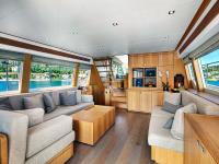 ARMONEE yacht charter: Salon