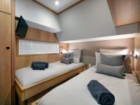 ARMONEE yacht charter: Twin Cabin